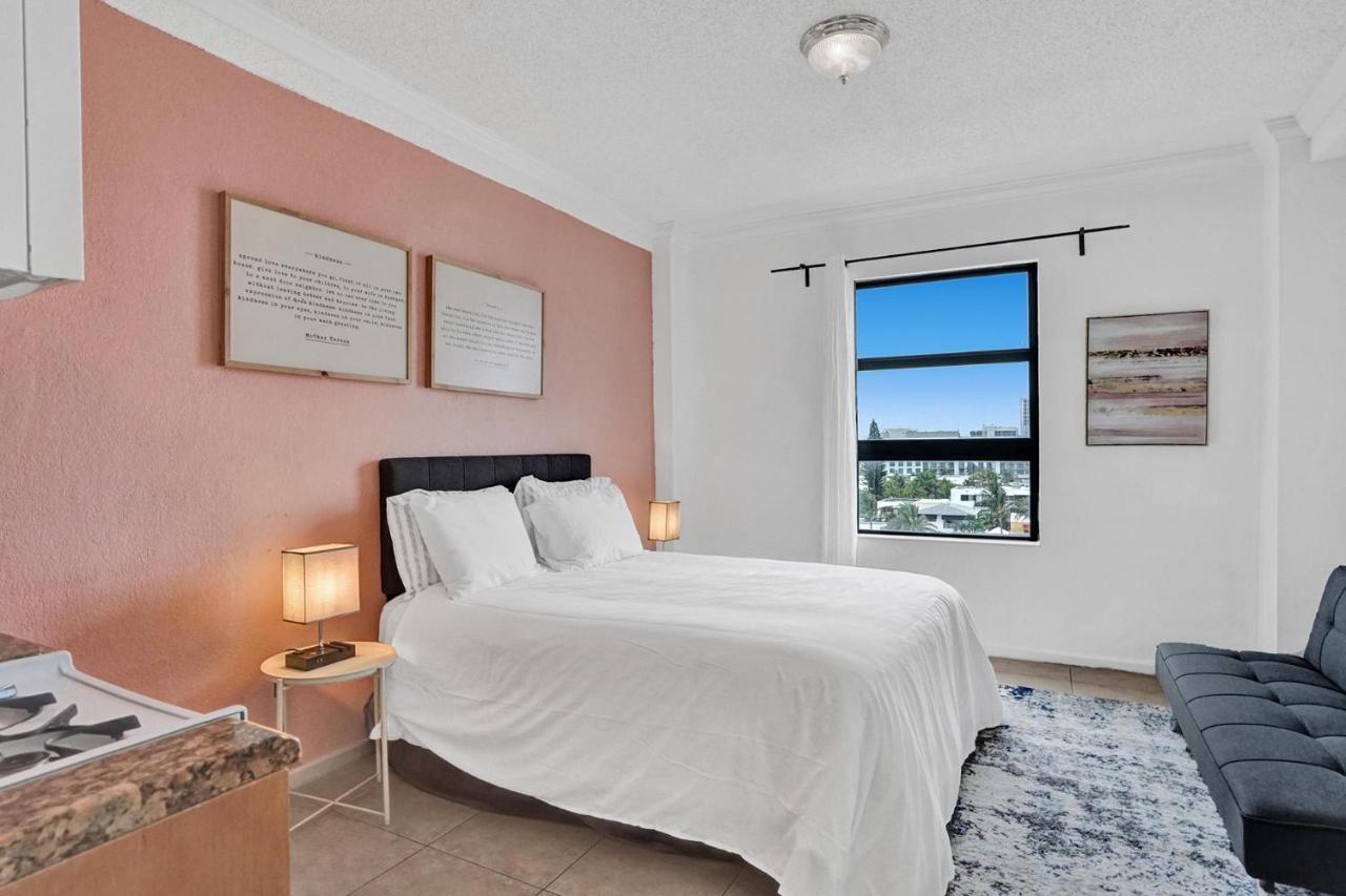 Beach Front Suite At Hollywood Beach Resort, Direct Beach Access, Swimming Pool Exterior photo