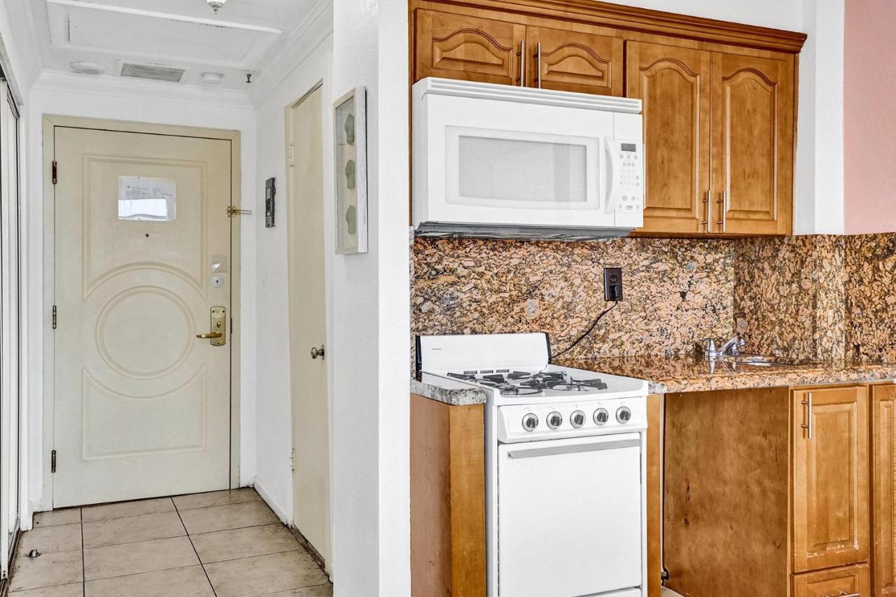 Beach Front Suite At Hollywood Beach Resort, Direct Beach Access, Swimming Pool Exterior photo
